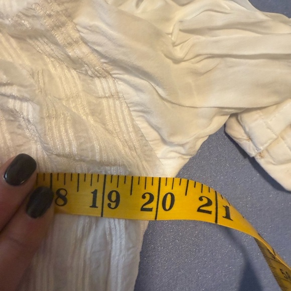 Anthropologie White Blouse Relaxed Fit Button-Down - Picture 6 of 8